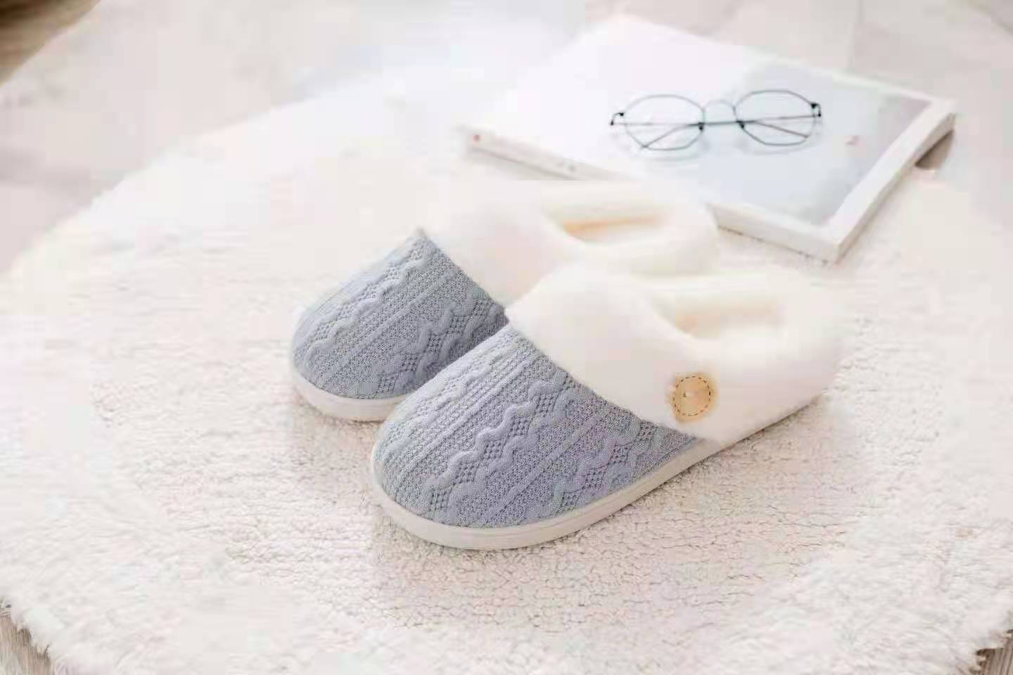 Woolen Slippers